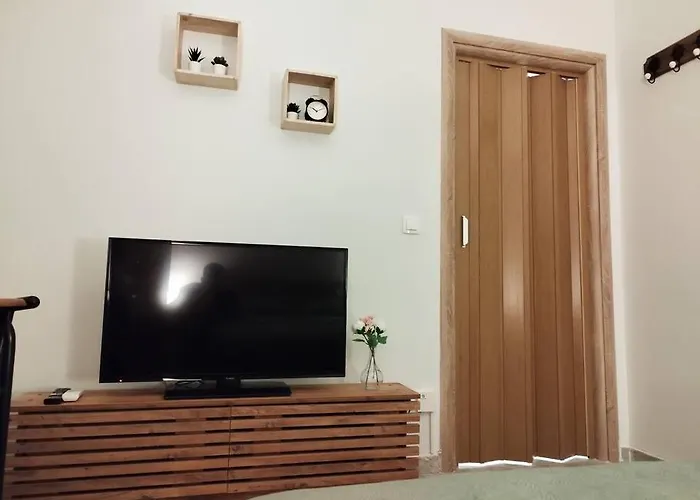Marinos Central Suite